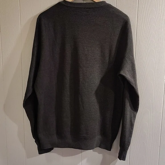 Vuori Jeffreys pullover. Oregano Heather Size M. - Picture 7 of 8